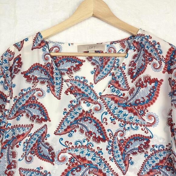 Loft White Paisley Top Layered Short Sleeve Large Women's - Picture 3 of 9
